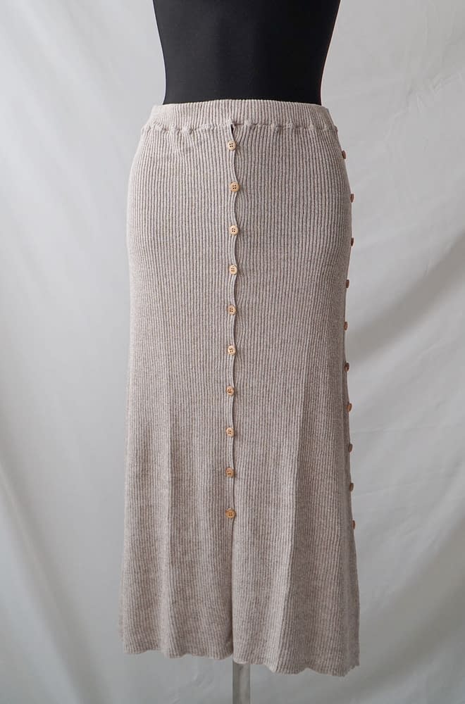 BASERANGE Loulou Skirt | chic edition